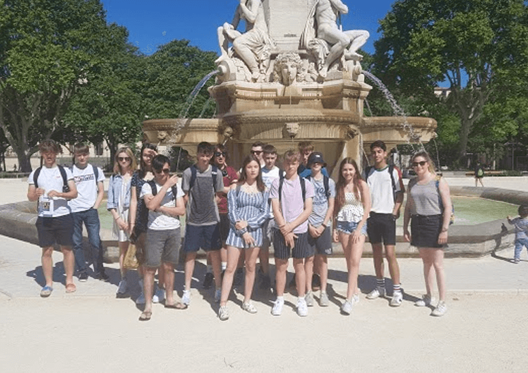 Leighton Park pupils in front of fountain in Montpellier
