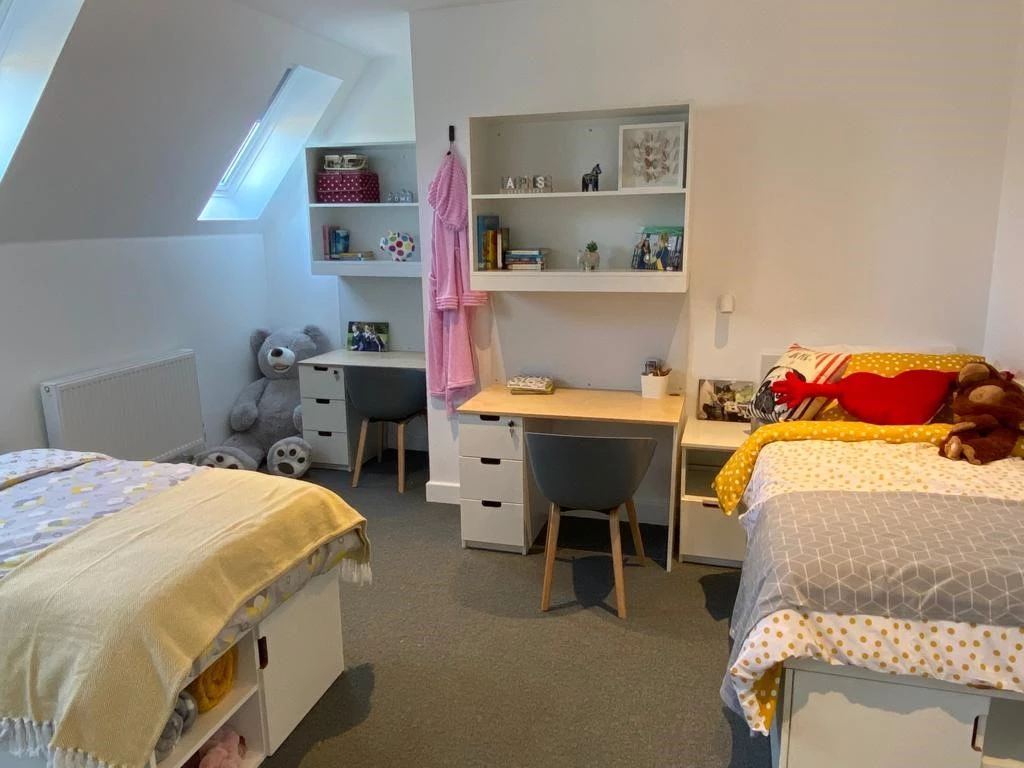 Fryer boarding bedroom