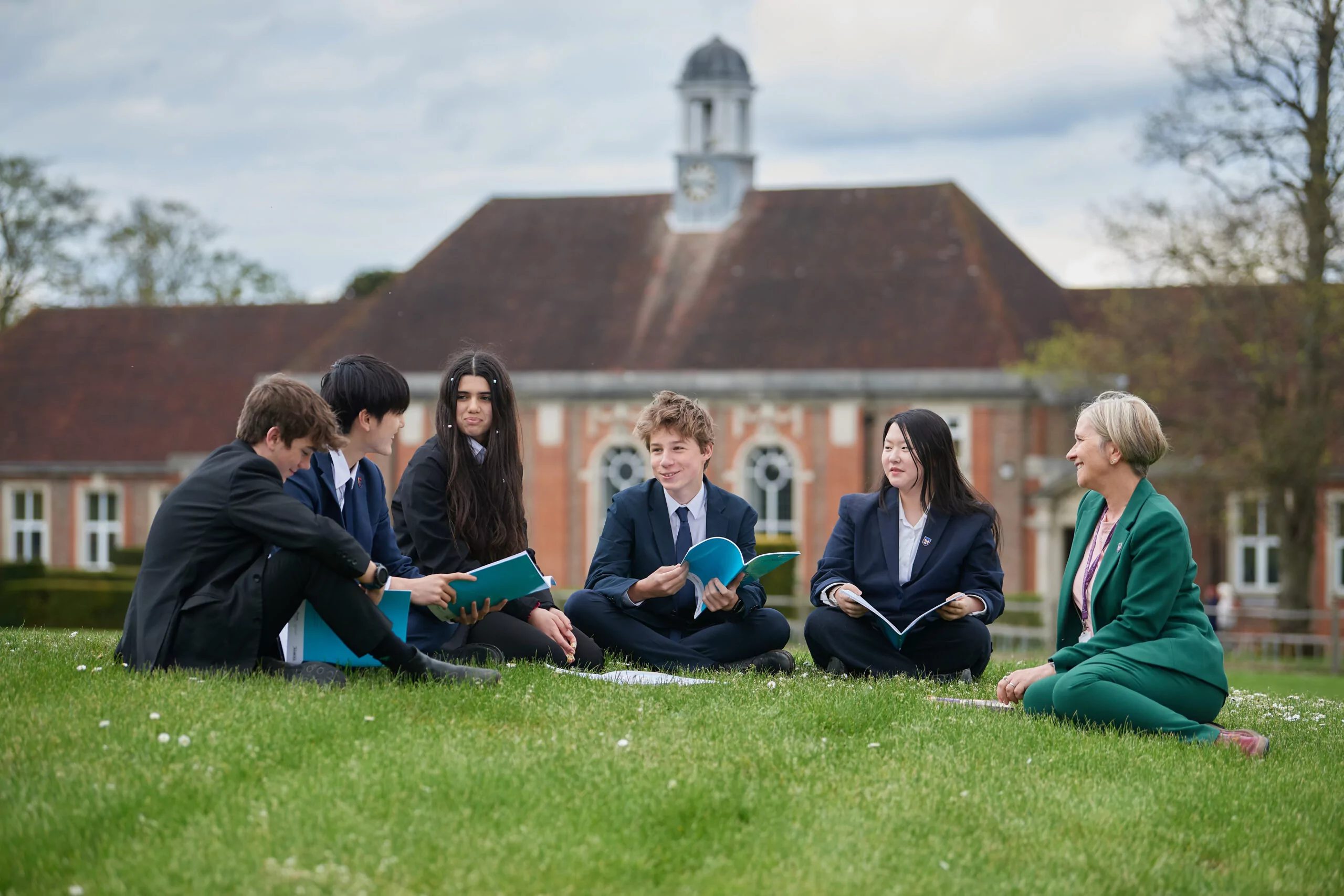 Outdoor learning in front of Peckover