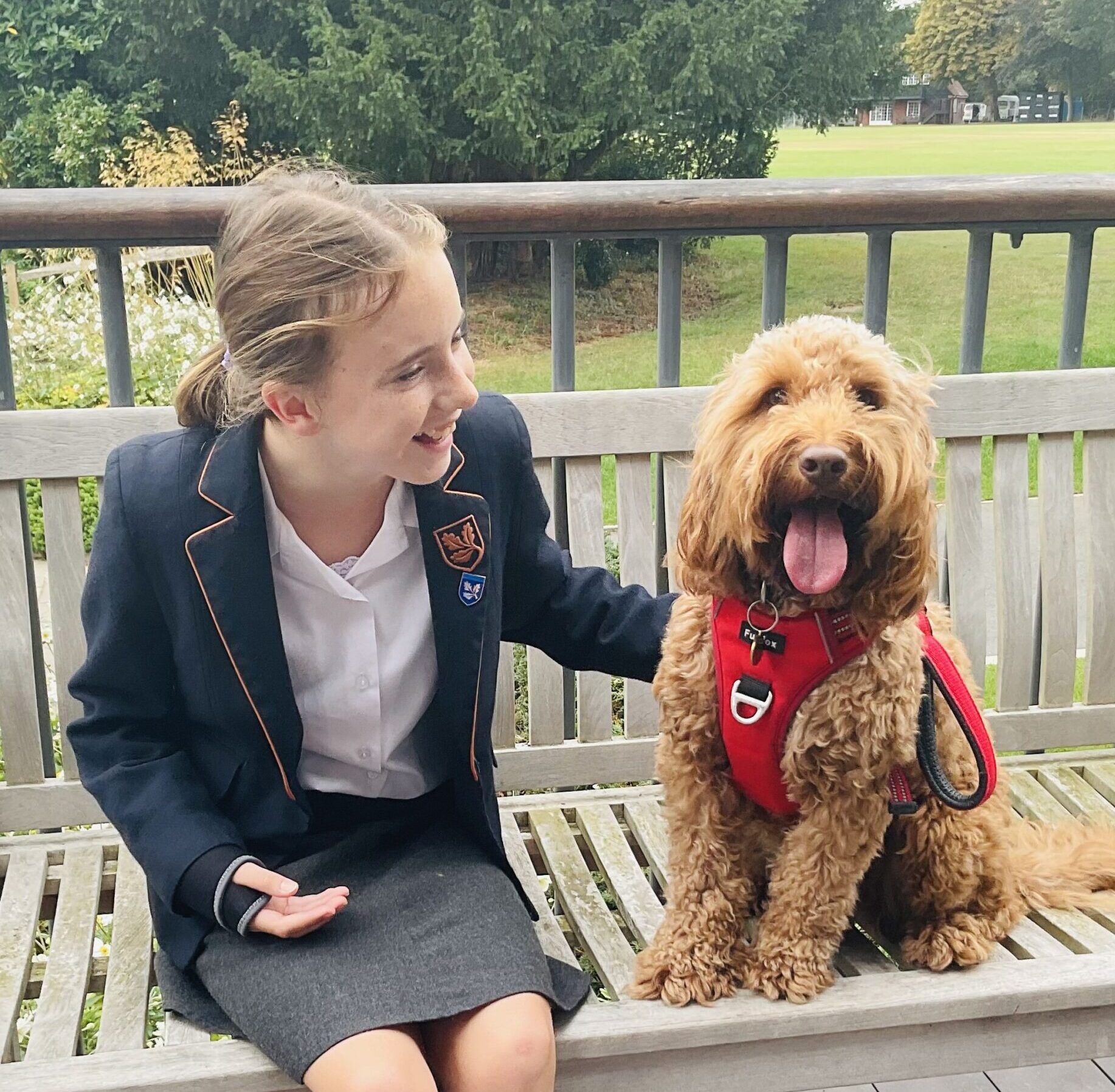 Els - student with working dog